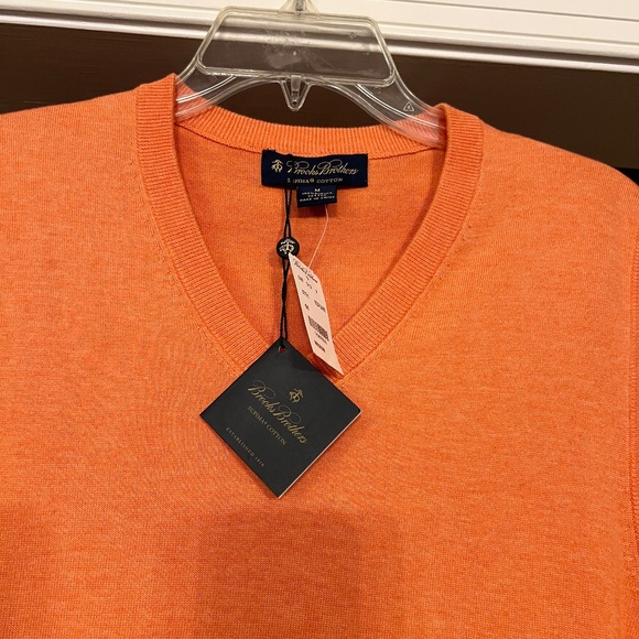 NWT Men's Brooks Brothers Supima Cotton Knit Sweater Vest Orange Size MEDIUM - Picture 2 of 2